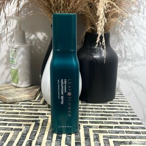 Leaf & Flower Volumizer Spray